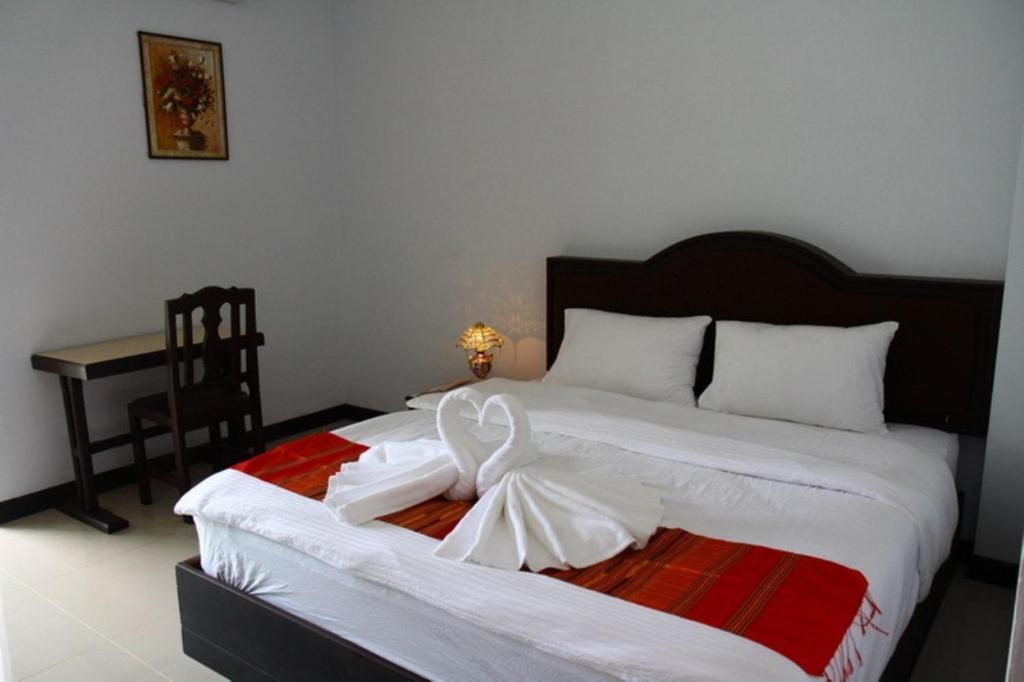 The Family Grand Hotel Udon Thani Quarto foto