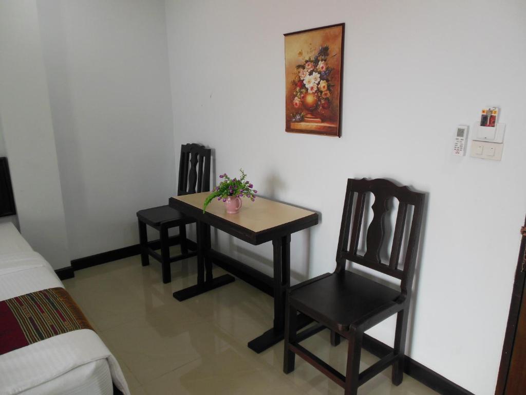 The Family Grand Hotel Udon Thani Exterior foto