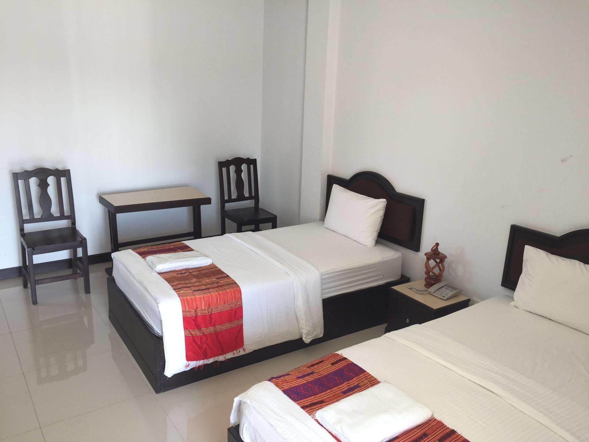 The Family Grand Hotel Udon Thani Exterior foto